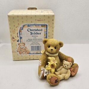 New Cherished Teddies 1996 LILY Girl Bear Figurine 202959A Special Spring flower